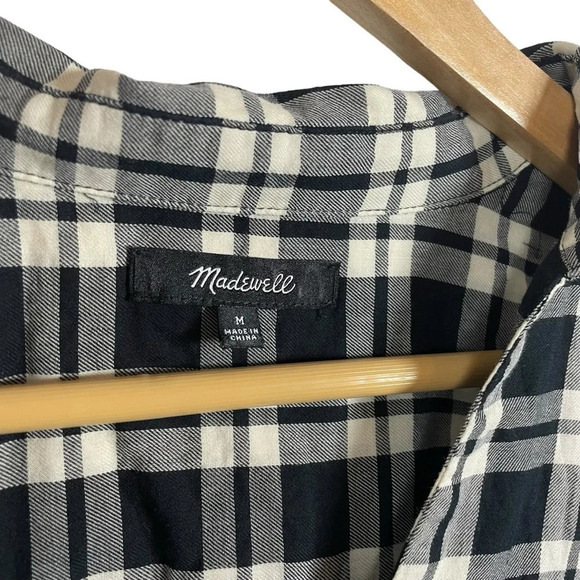 Madewell Arion Plaid Wrap Front Long Sleeve Blouse in Black/White Size M - Picture 10 of 10